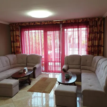 Bed & Breakfast Budai Panzio Szekesfehervar