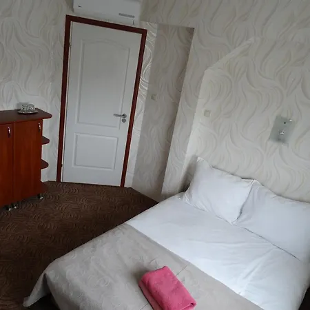 Budai Panzio Bed & Breakfast 2*