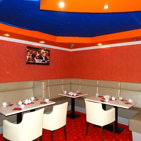 Budai Panzio Couette-café 3*