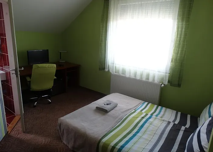 Bed & Breakfast Budai Panzio Székesfehérvár