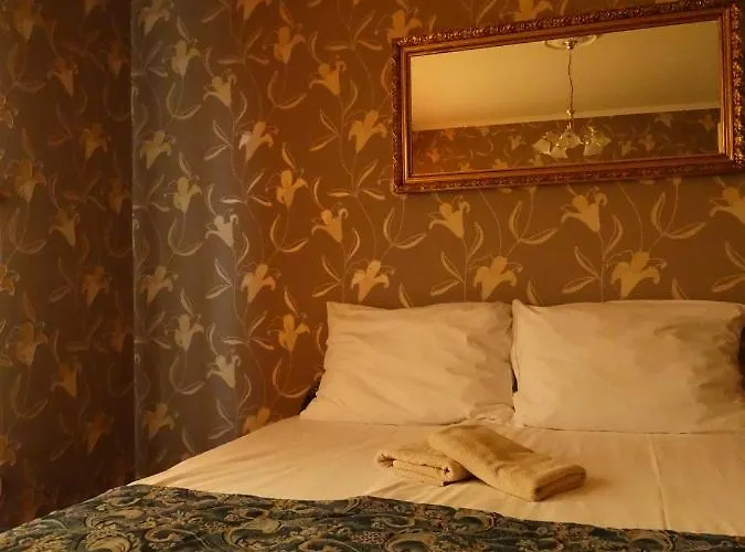 Budai Panzio Bed & Breakfast 3*